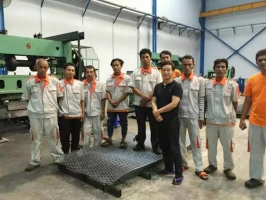 100t expanded mesh machine in Indonesia