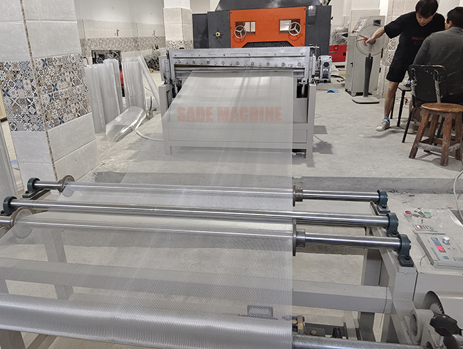 Coming to Egypt install and debug Expanded metal mesh machine